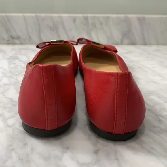 Tory Burch Red Flats with Gold Accents New never worn - Picture 3 of 11